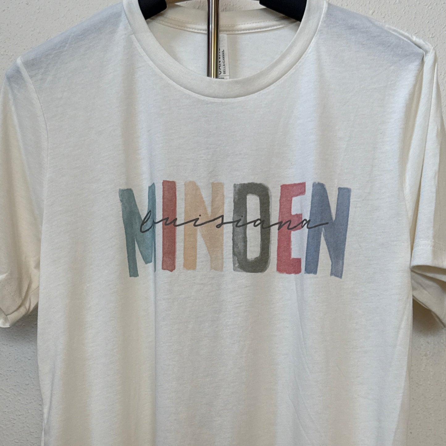 Minden Tee