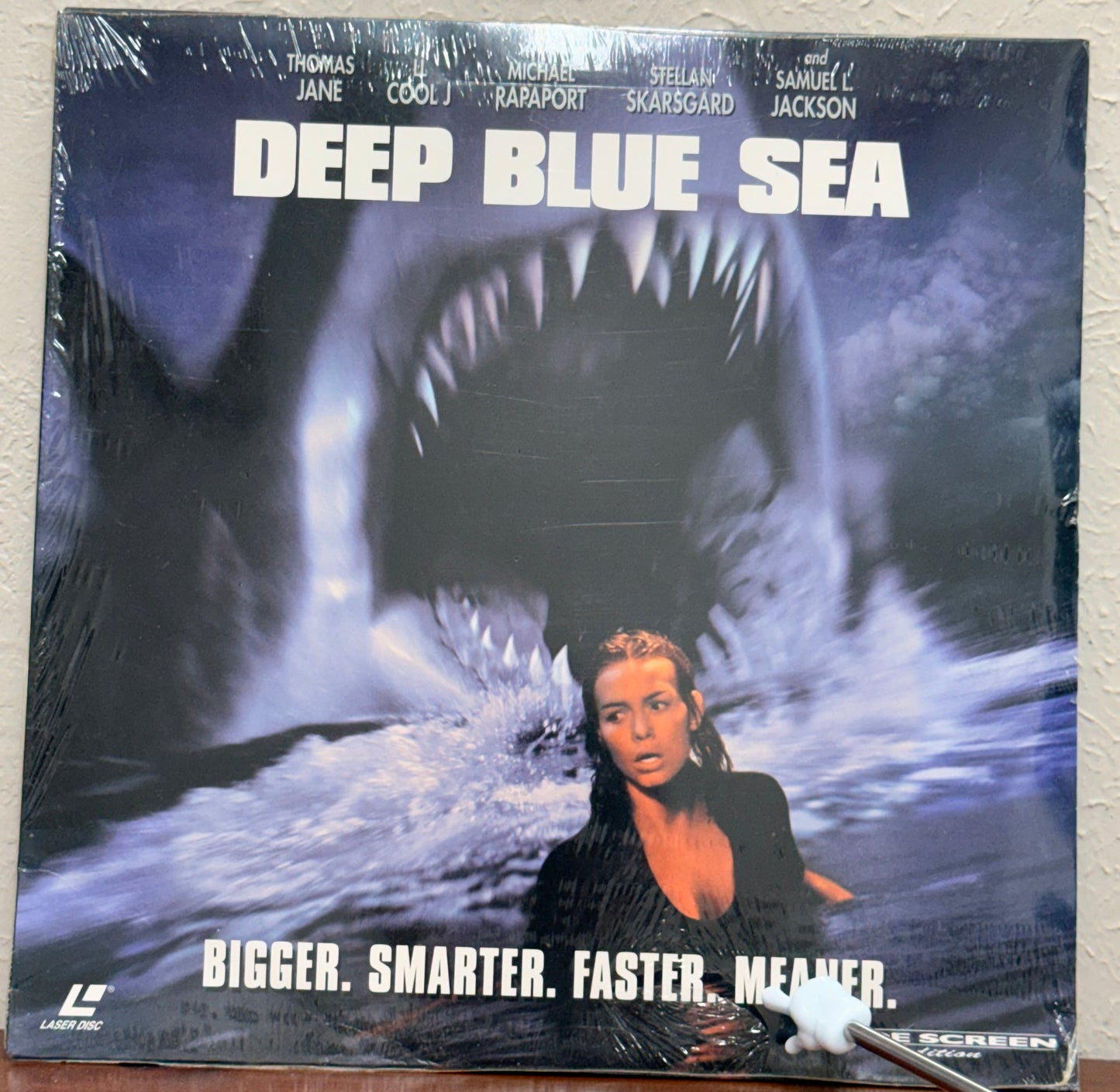 VTG/Sealed | Deep Blue Sea LaserDisc