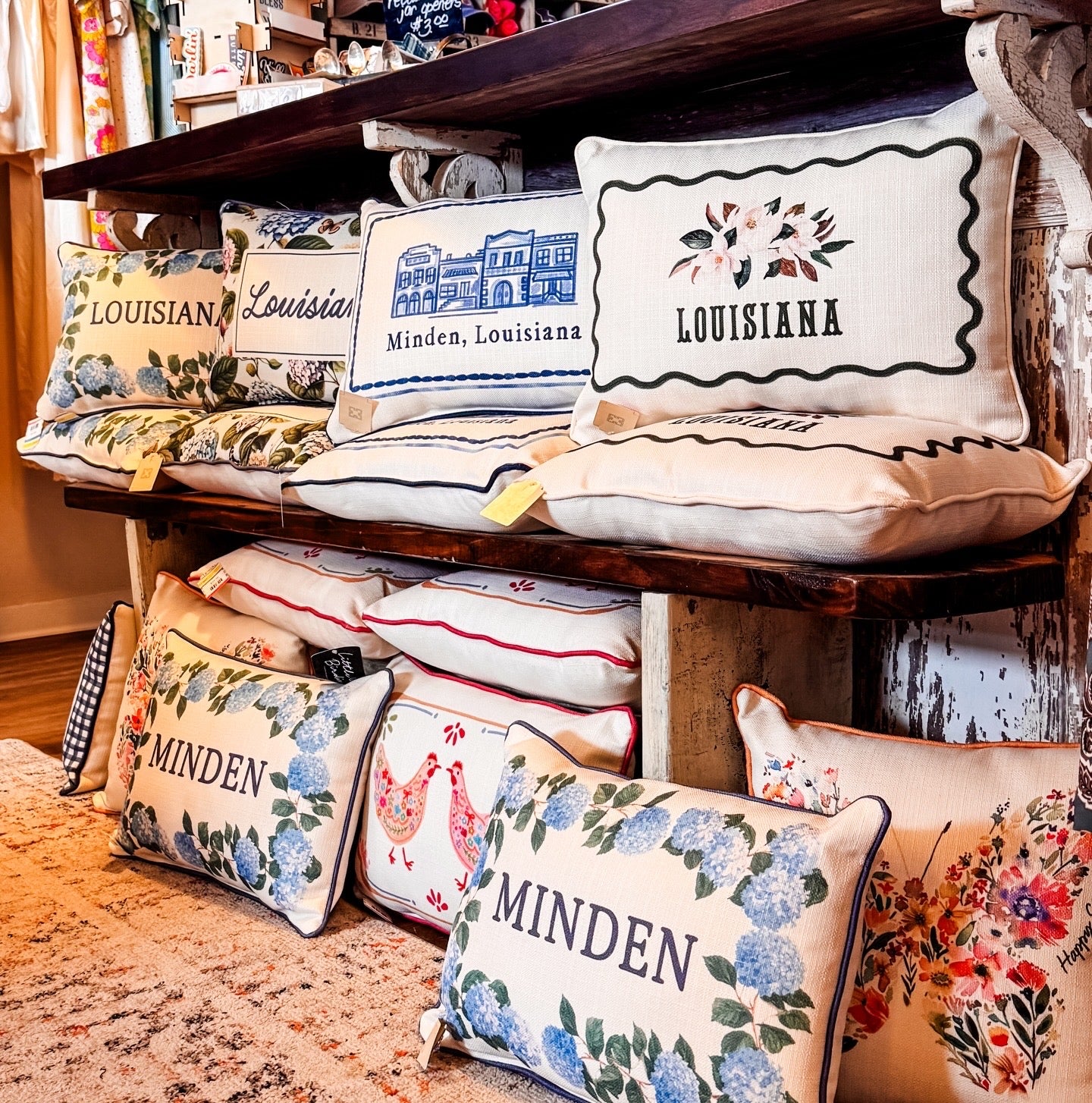 Minden & Louisiana Pillows